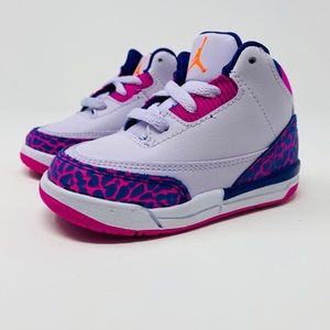 Hibbett Sports Sound the alarm The Jordan Retro 5 Fire Red Hibbett Sports Sound the alarm The Jordan Retro 5 Fire Red